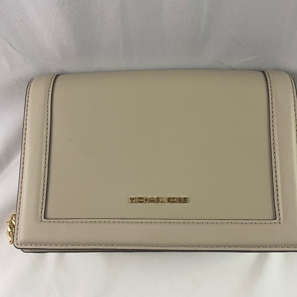 Michael Kors Jet Set Crossbody